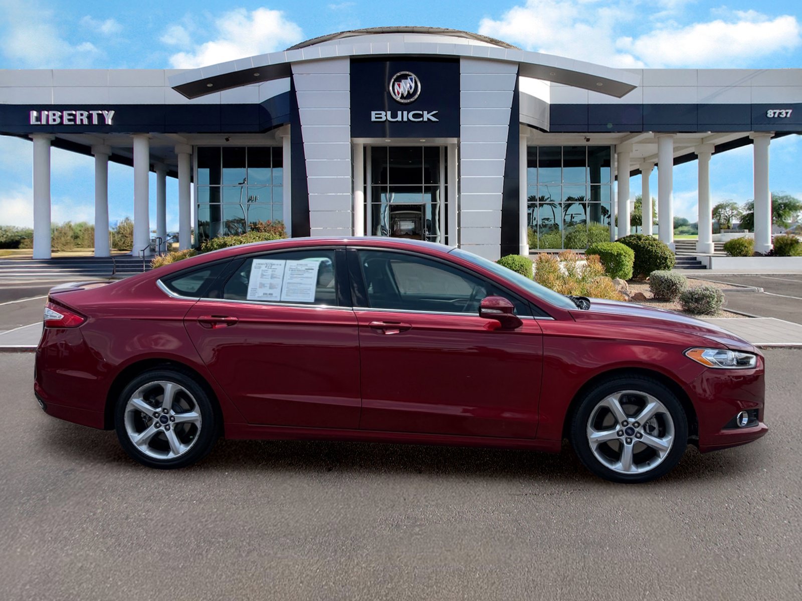 Used 2016 Ford Fusion SE AWD/4WD image 3