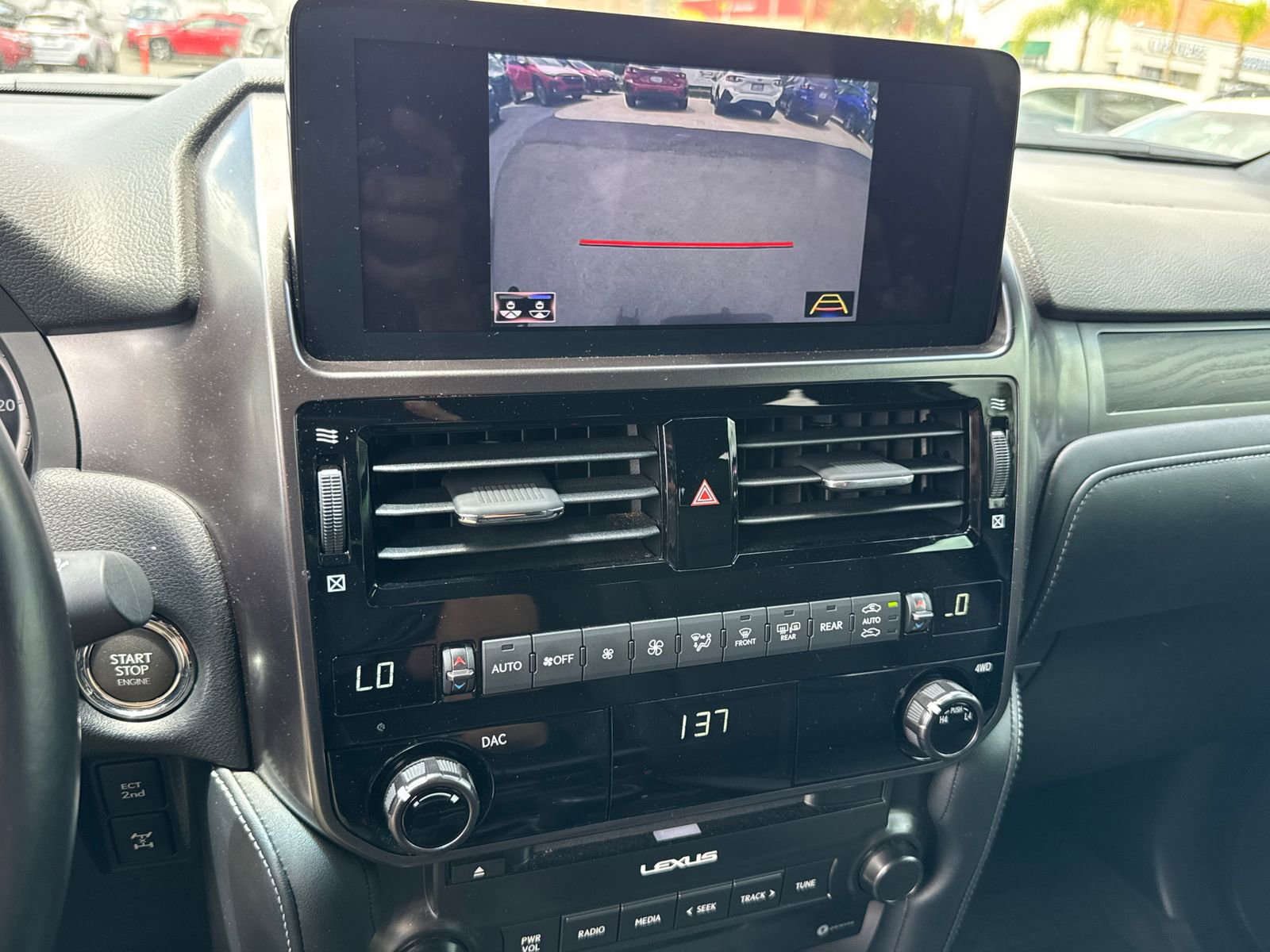 Used 2022 Lexus GX 460 w/ Black Line Special Edition AWD/4WD image 19