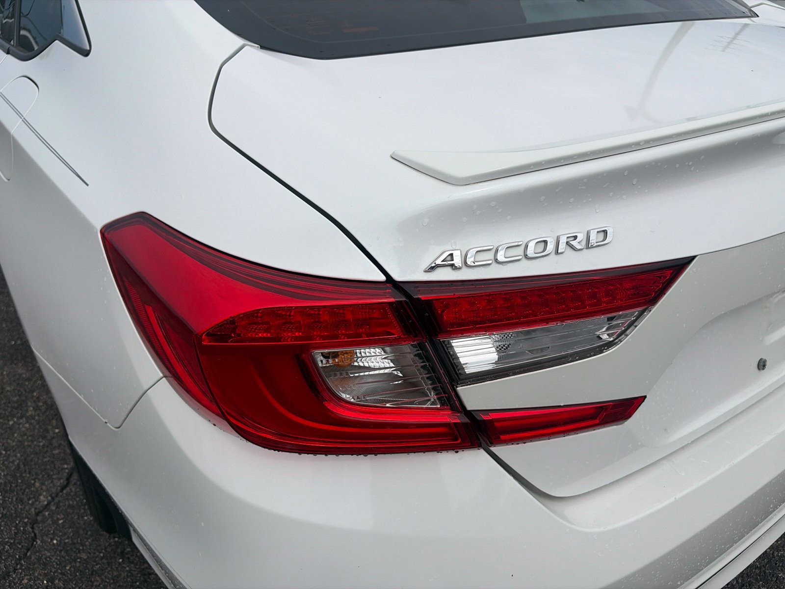 Used 2020 Honda Accord Sport image 16