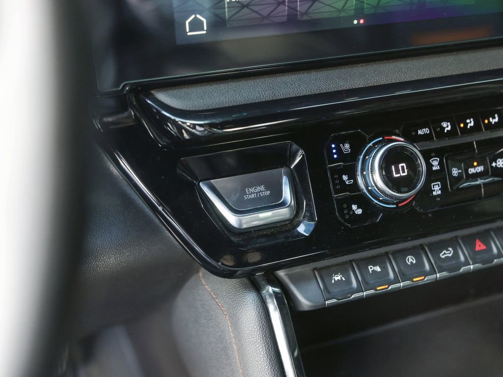 Used 2024 GMC Sierra 1500 AT4 w/ AT4 Preferred Package AWD/4WD image 27