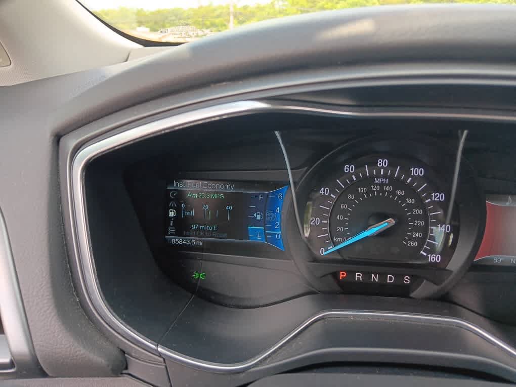 Used 2014 Ford Fusion Titanium FWD image 24