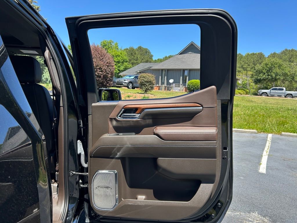 Used 2023 GMC Sierra 1500 Denali w/ Denali Reserve Package AWD/4WD image 59