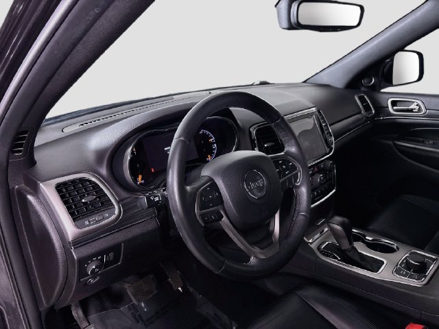 Used 2019 Jeep Grand Cherokee Limited AWD/4WD image 9