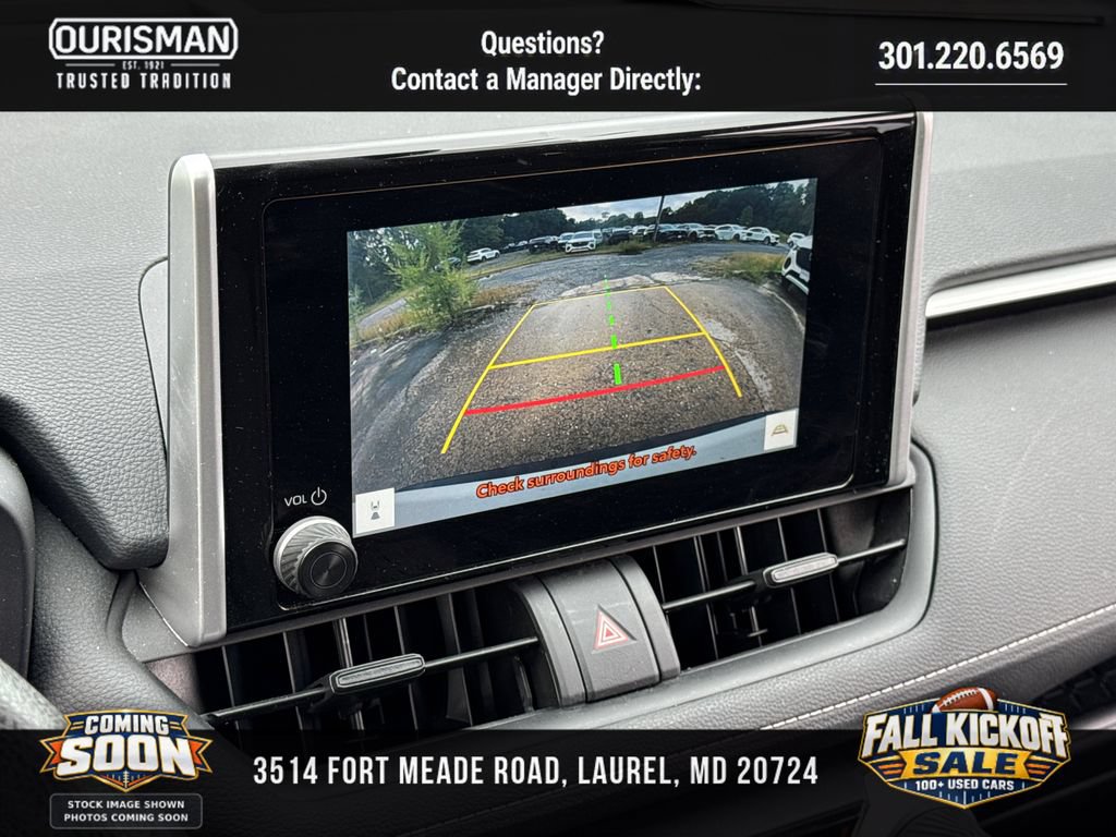 Used 2025 Toyota RAV4 LE AWD/4WD image 12