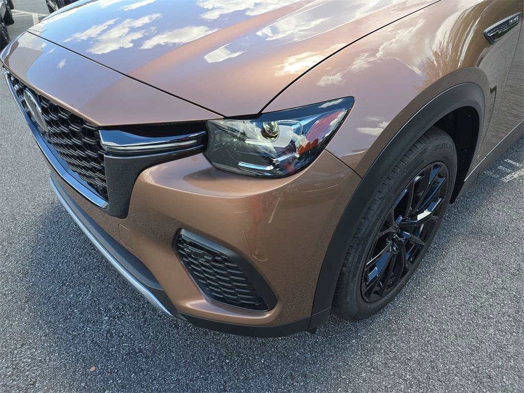 New 2025 MAZDA CX-70 3.3 Turbo w/ Premium Plus Pkg image 11