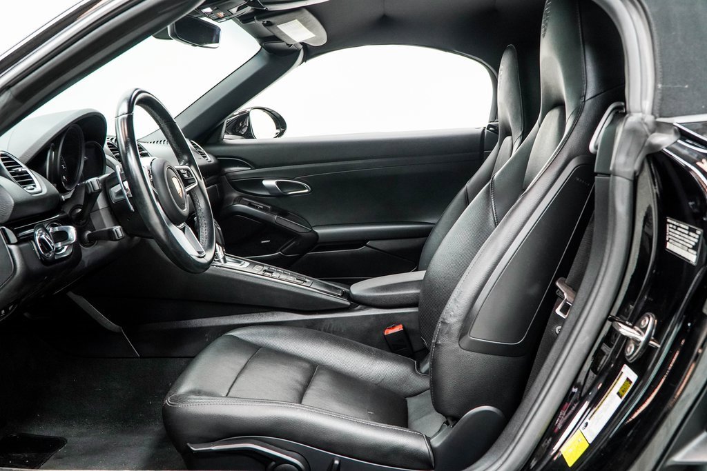 Used 2021 Porsche 718 Boxster image 38