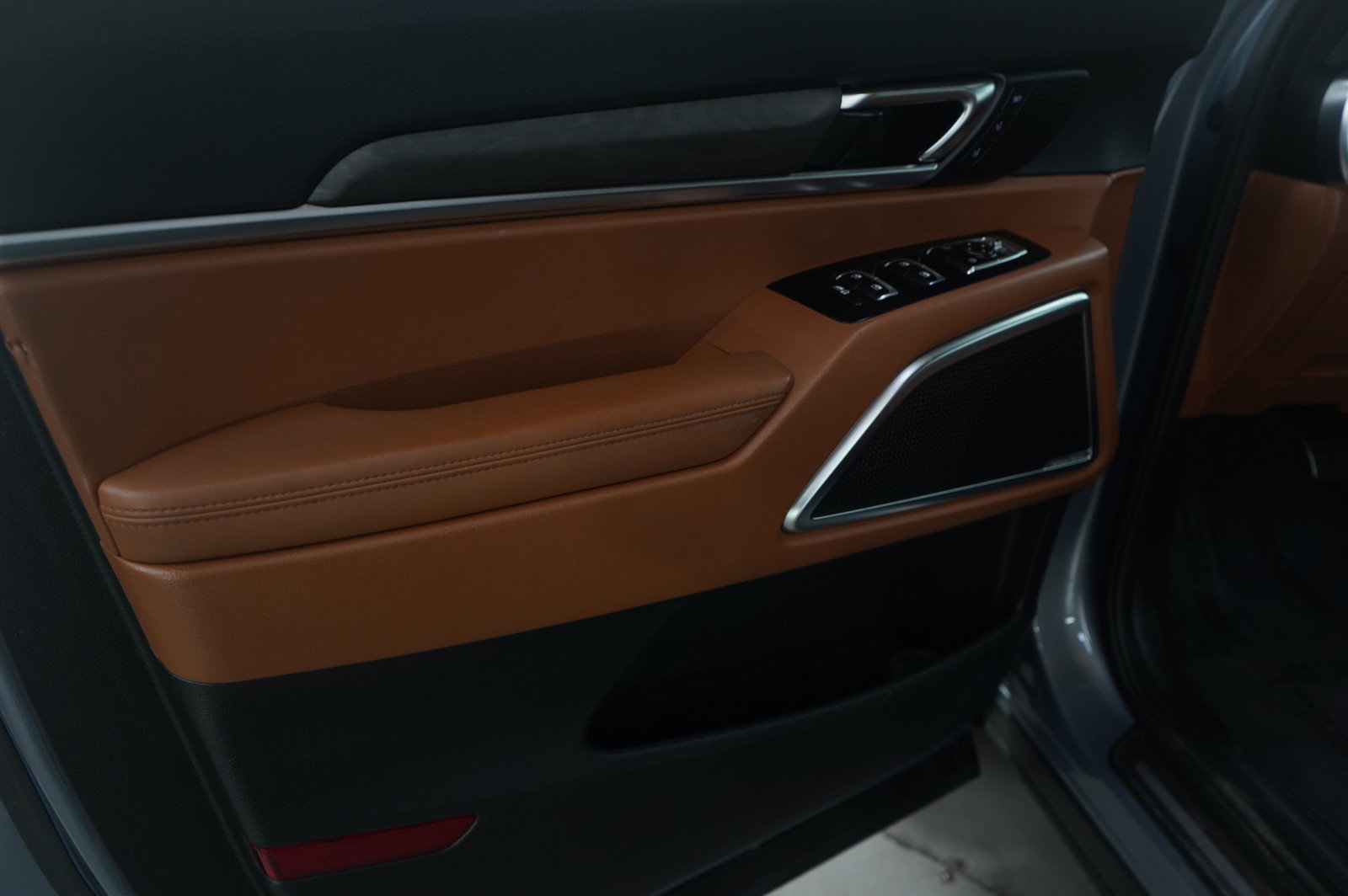 Used 2023 Kia Telluride SX X-Line image 23