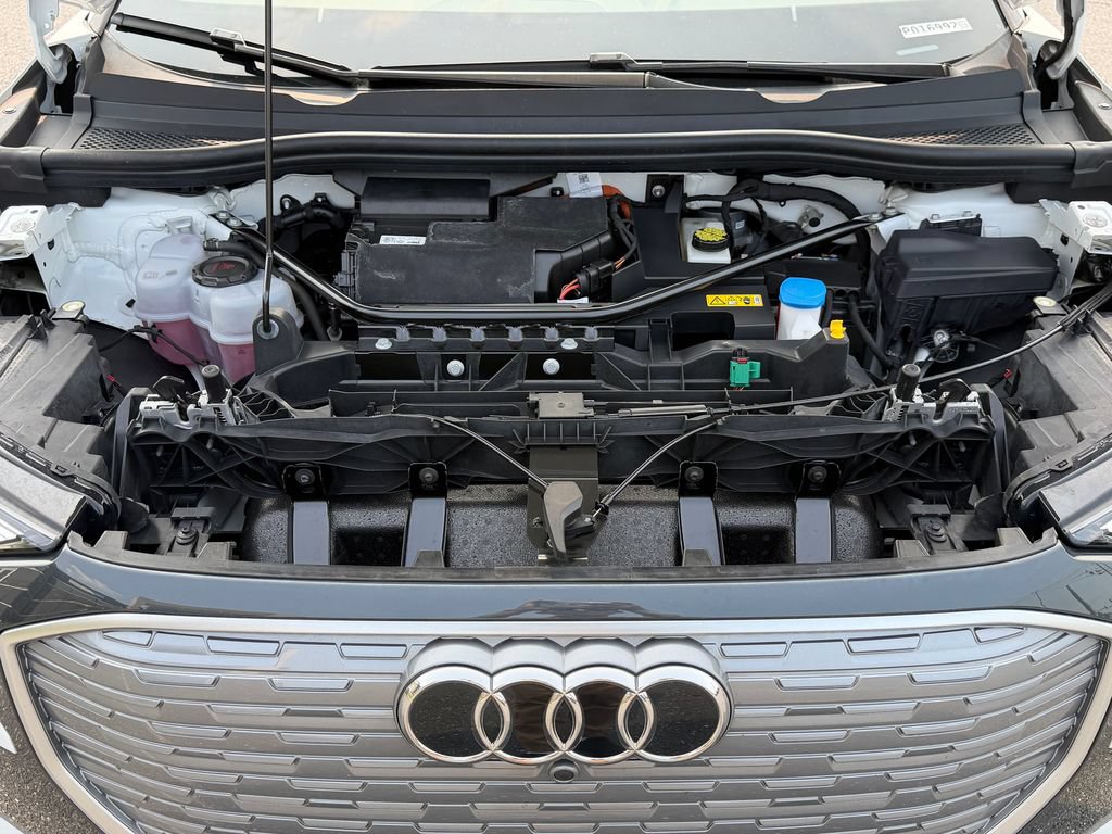 Certified 2023 Audi Q4 e-tron Premium Plus w/ Premium Plus RWD image 40