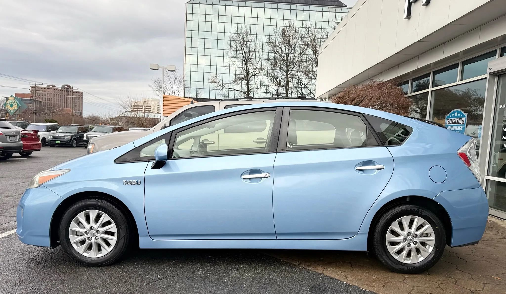 Used 2013 Toyota Prius Prime Plug-In Hybrid FWD image 4