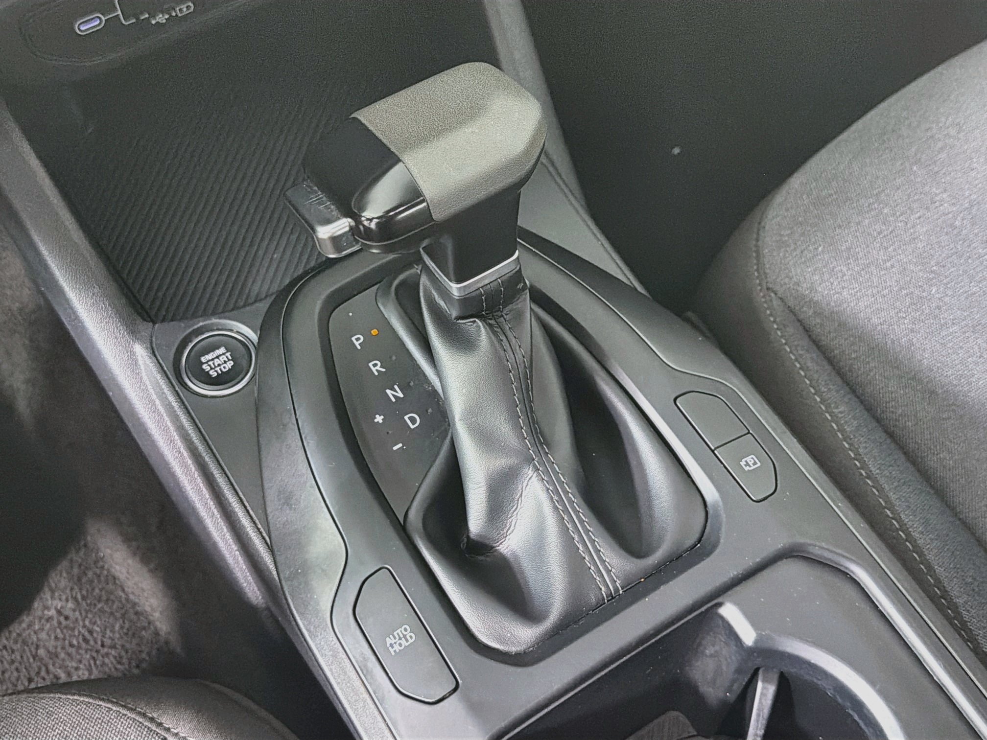 Used 2025 Kia K4 FWD image 25