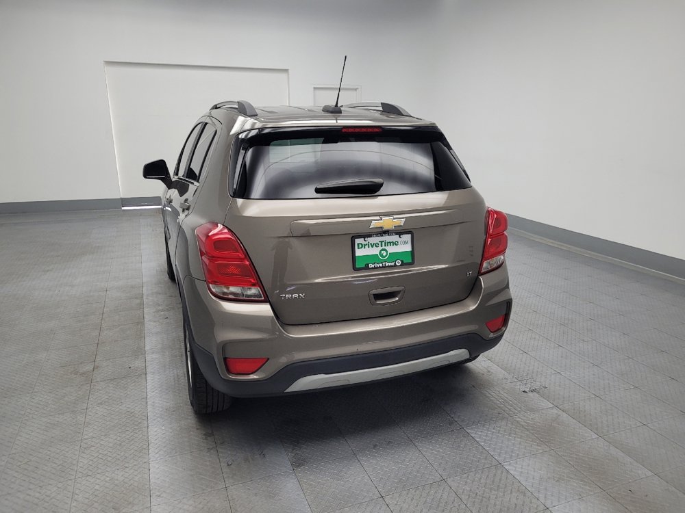 Used 2020 Chevrolet Trax LT FWD image 6