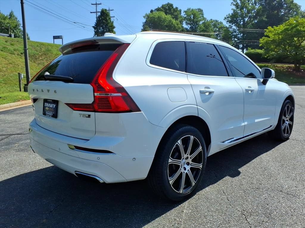Used 2018 Volvo XC60 T5 Inscription w/ Advanced Package AWD/4WD image 3