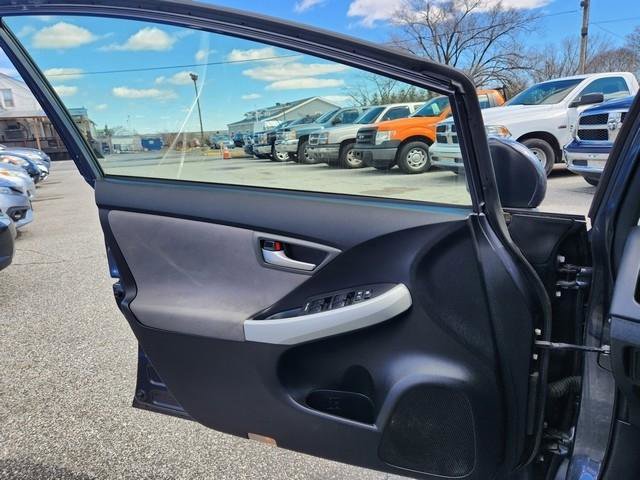 Used 2012 Toyota Prius Two FWD image 13