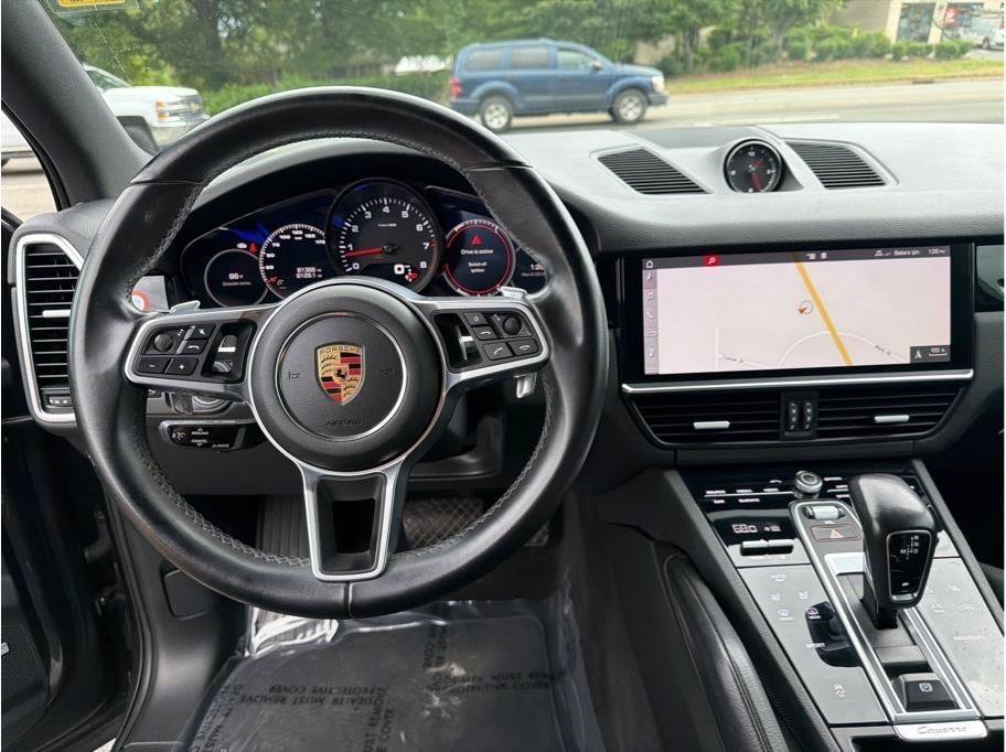 Used 2019 Porsche Cayenne S AWD/4WD image 15