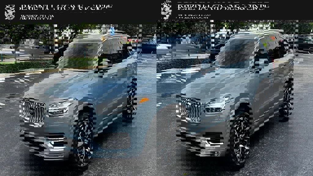 Used 2023 Volvo XC90 B6 Plus w/ Protection Package Premier image 1