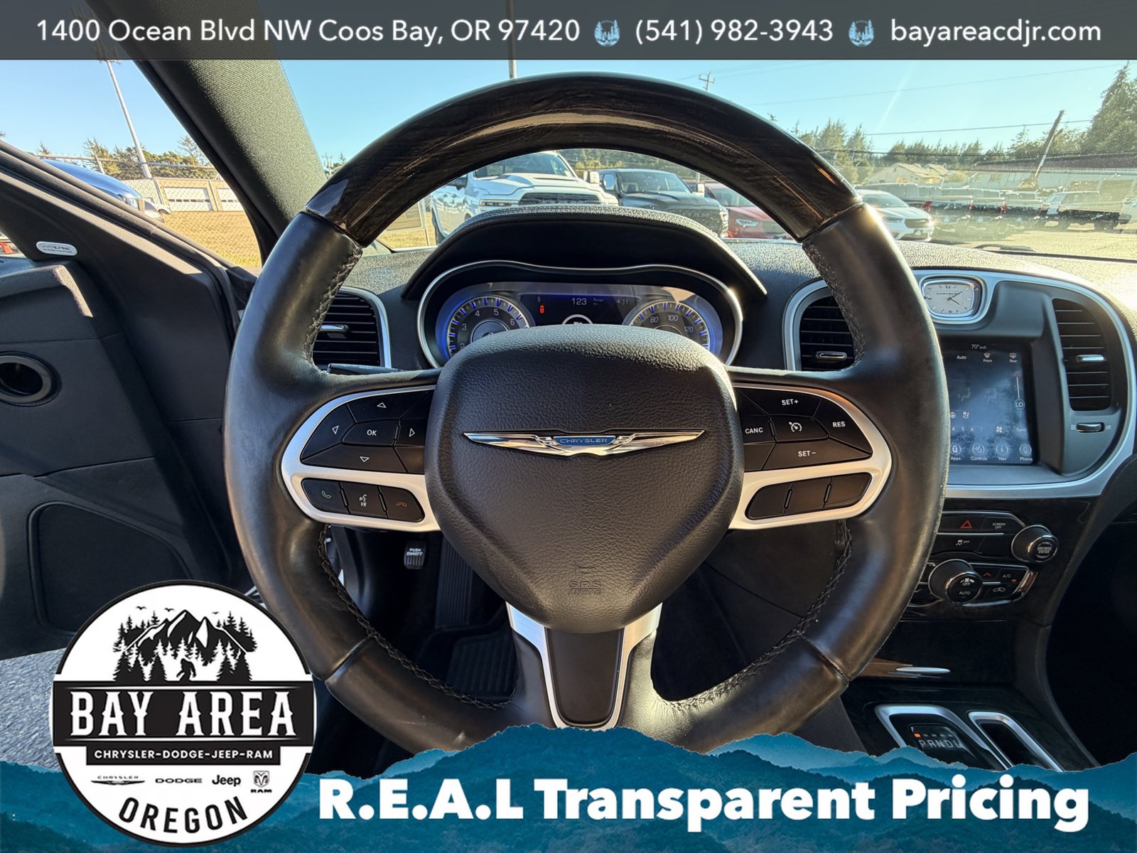 Used 2019 Chrysler 300 Limited w/ Light Group RWD image 21