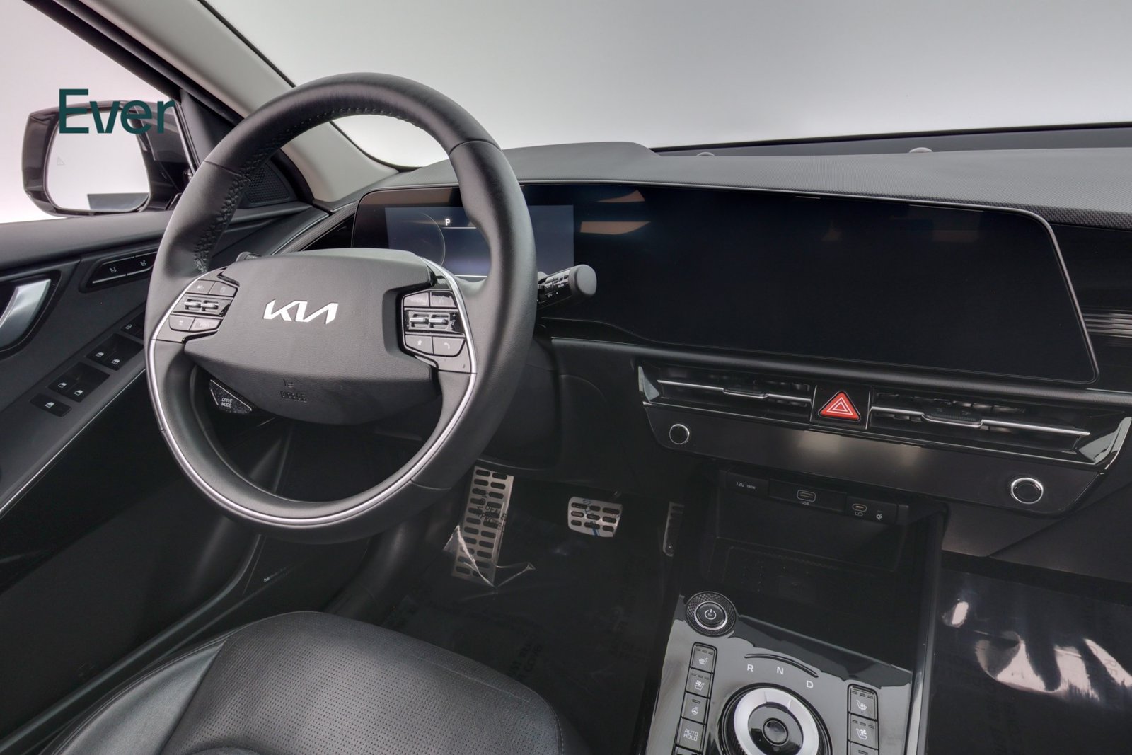 Used 2023 Kia Niro Wave w/ Wave Preserve Package FWD image 25