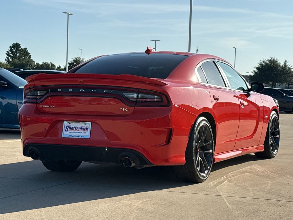 Used 2023 Dodge Charger R/T w/ Performance Handling Group RWD image 9