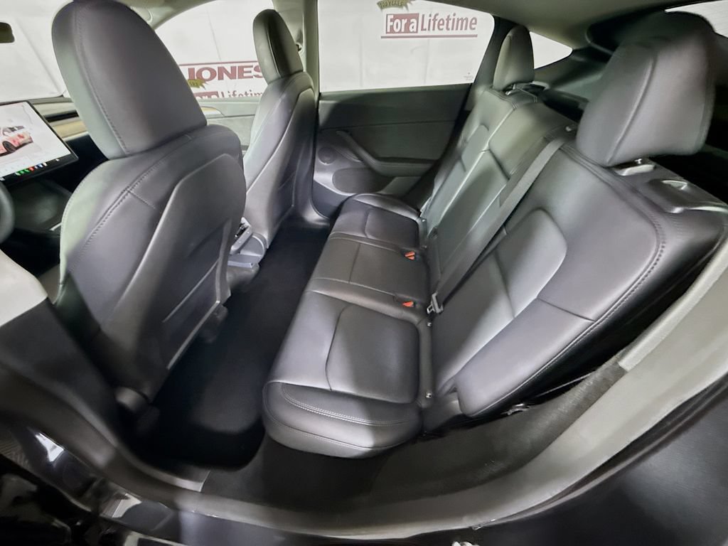 Used 2024 Tesla Model Y Performance AWD/4WD image 26