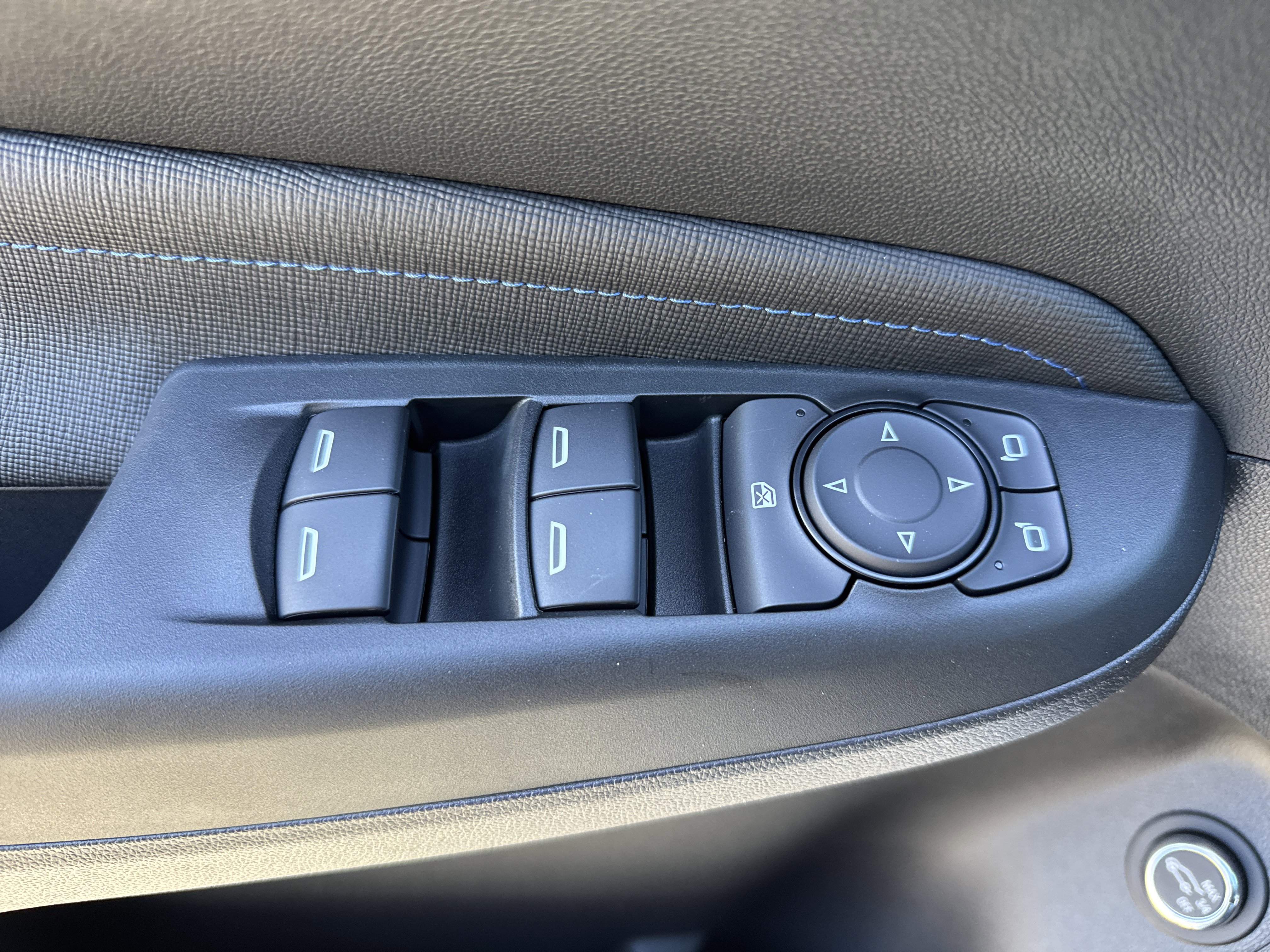 New 2026 Buick Envista Sport Touring w/ Convenience I Package FWD image 15
