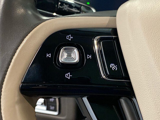 Used 2020 Lincoln Corsair Reserve w/ Equipment Group 202A AWD/4WD image 20