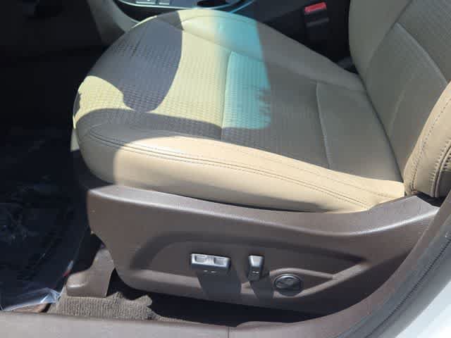Used 2013 Hyundai Santa Fe Sport 2.0T FWD image 17