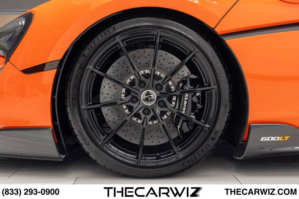 Used 2019 McLaren 600LT RWD image 13