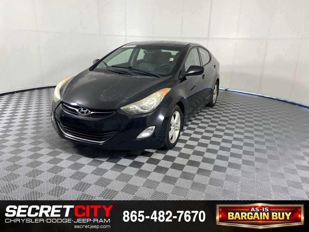 Used 2013 Hyundai Elantra GLS w/ Preferred Pkg FWD image 3