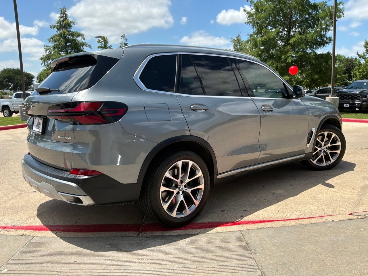Used 2025 BMW X5 sDrive40i w/ Parking Assistance Package RWD image 6