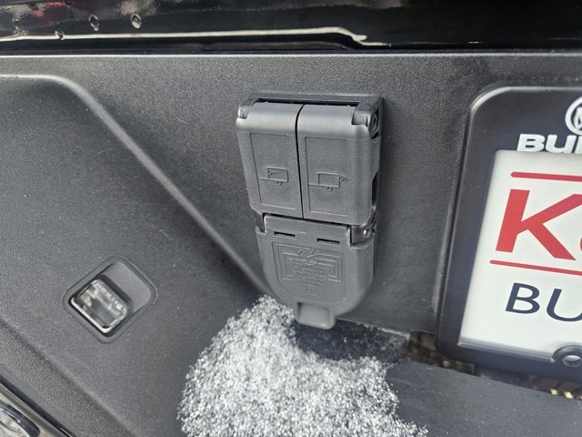 Used 2022 GMC Sierra 3500 Denali image 17