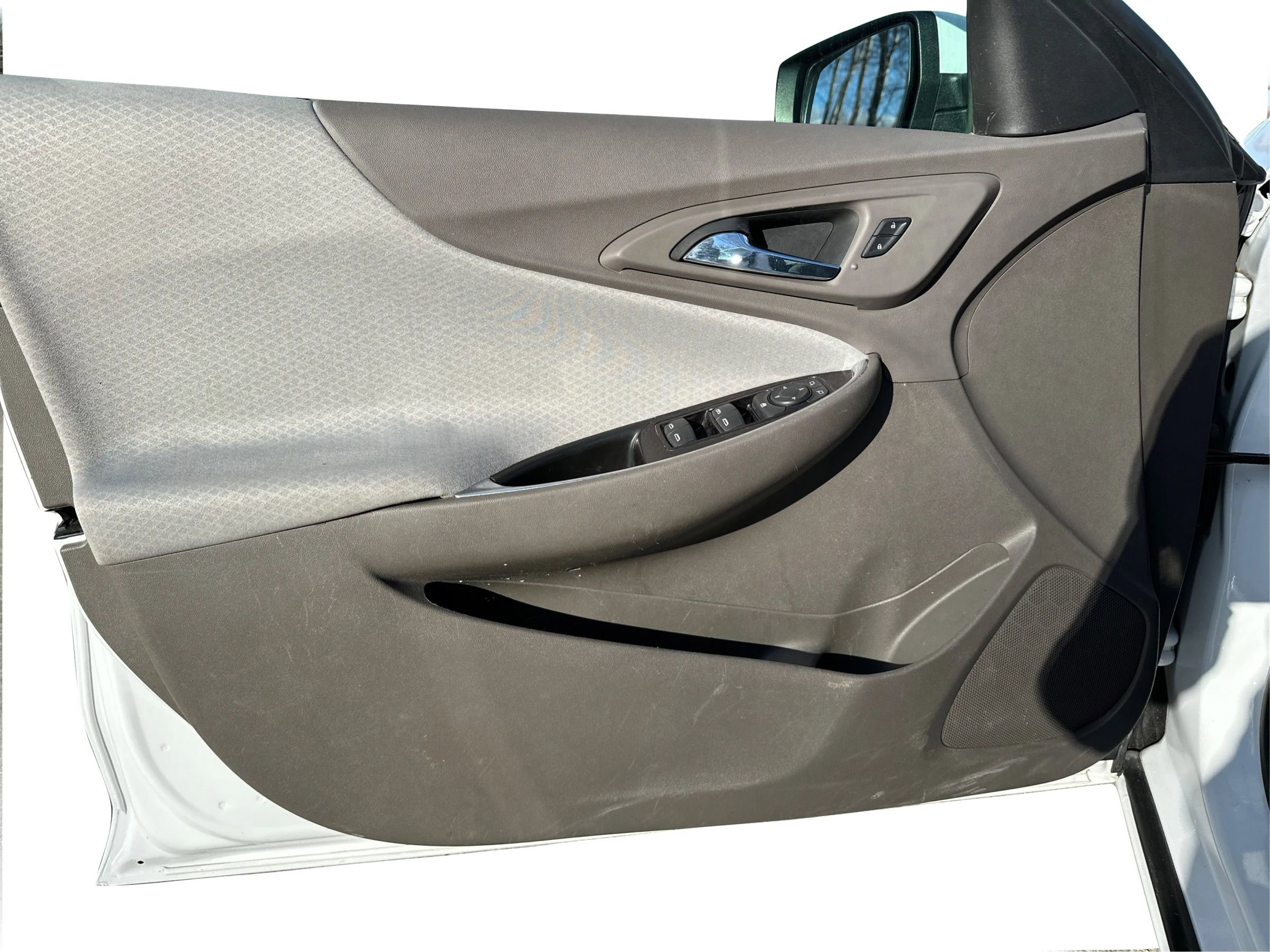 Used 2016 Chevrolet Malibu LT image 20