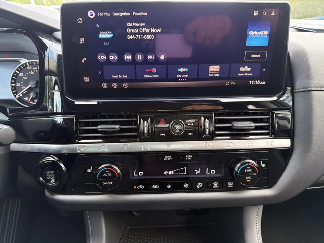 Used 2026 Nissan Pathfinder SV FWD image 28