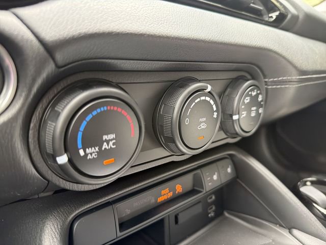 New 2026 MAZDA MX-5 Miata Club w/ Interior Package RWD image 19