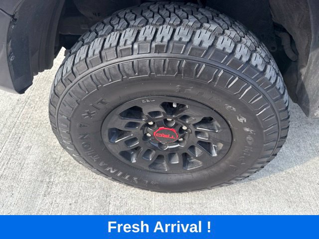 Used 2023 Toyota Tacoma SR AWD/4WD image 21