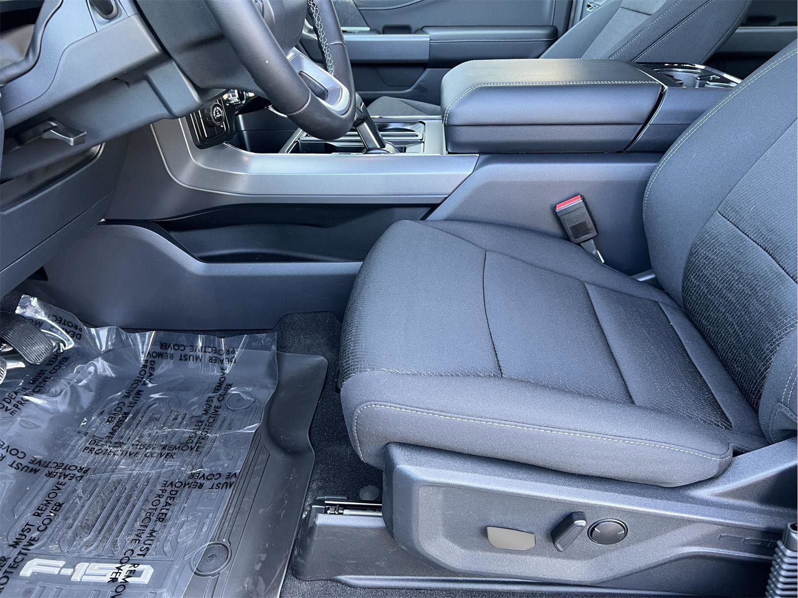 Used 2026 Ford F150 XLT w/ Equipment Group 302A MID image 7