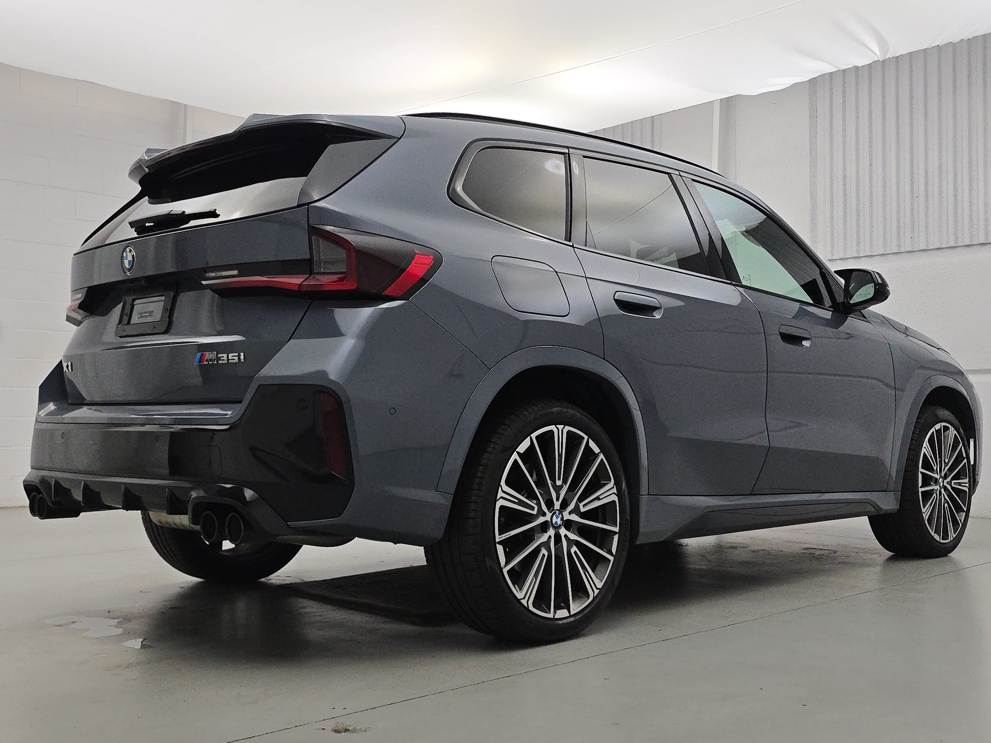 Used 2025 BMW X1 M35i w/ Premium Package AWD/4WD image 7