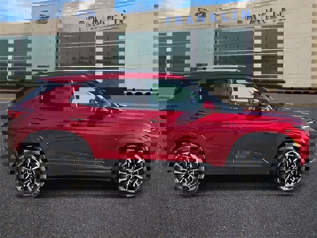 Used 2025 Chevrolet TrailBlazer LT image 8