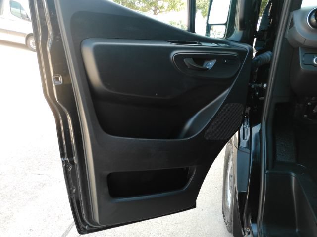 Used 2026 Mercedes-Benz Sprinter 2500 image 17