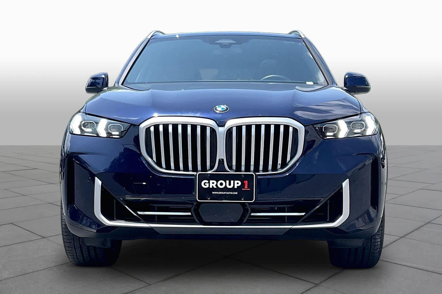 Used 2026 BMW X5 xDrive40i w/ Climate Comfort Package AWD/4WD image 3