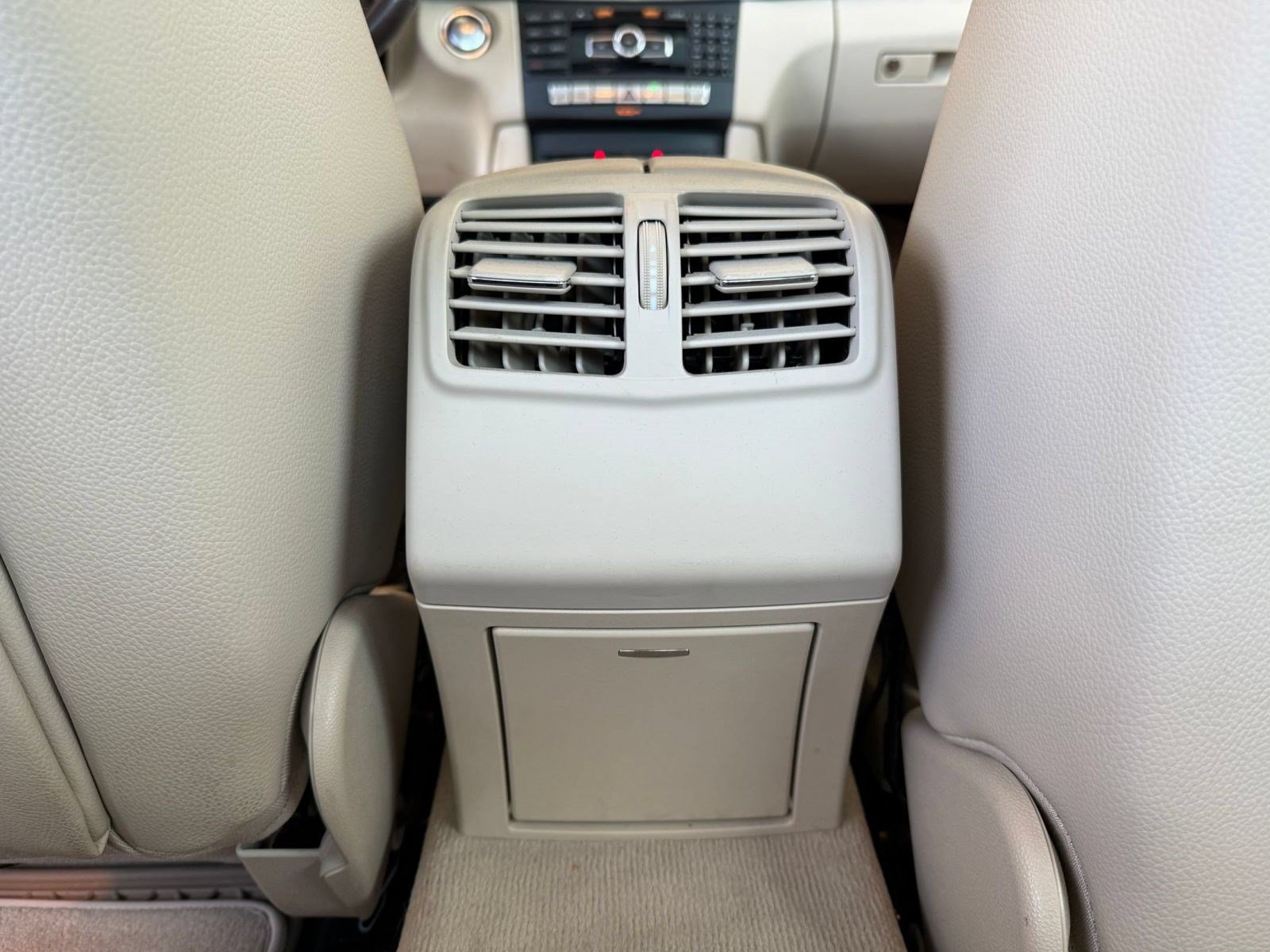 Used 2014 Mercedes-Benz E 350 Sedan image 30