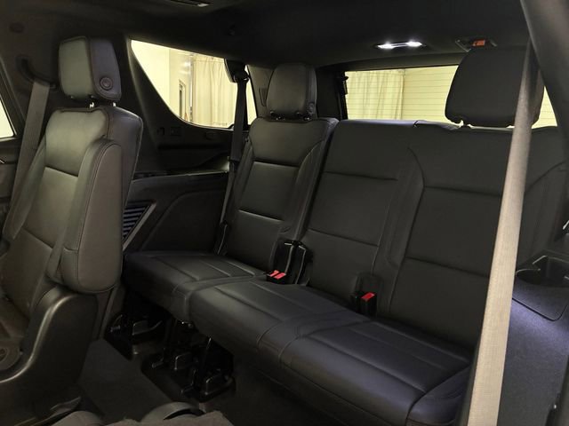 Used 2023 Chevrolet Tahoe High Country AWD/4WD image 18