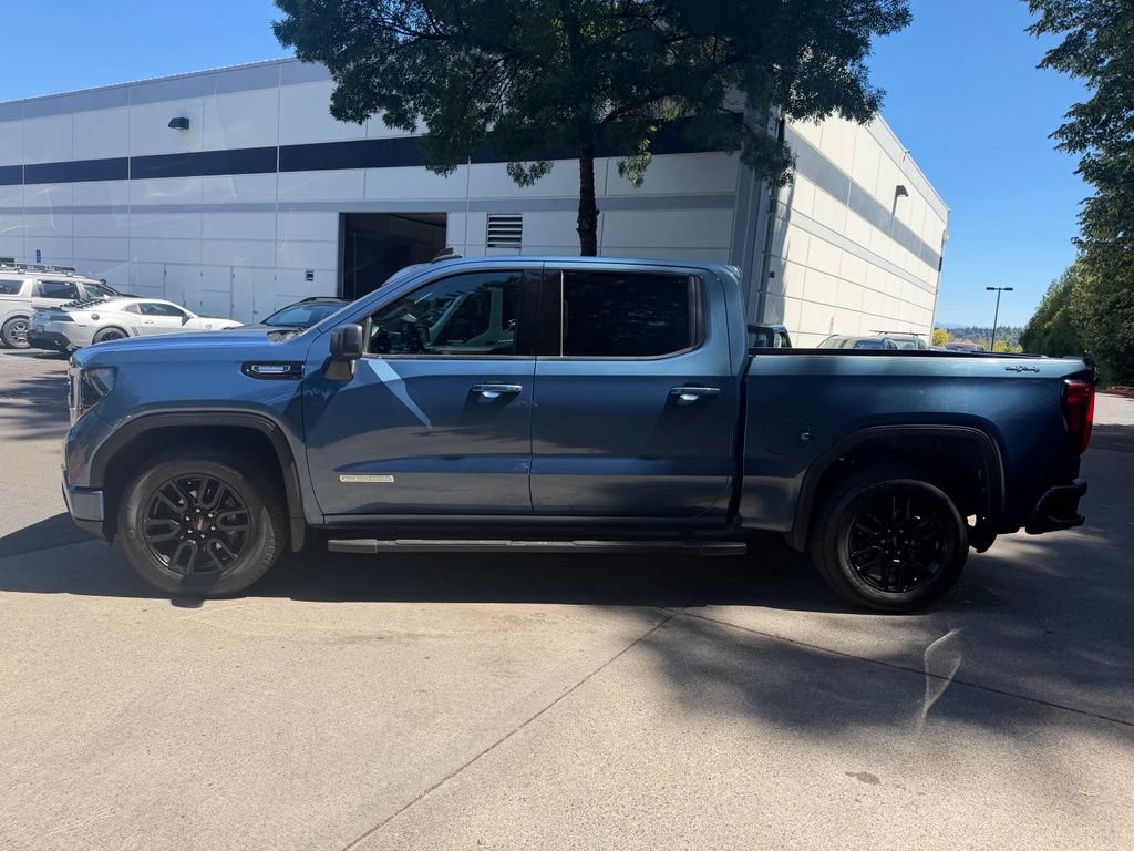 Used 2024 GMC Sierra 1500 Elevation w/ LPO, Elevation Black Package AWD/4WD image 7