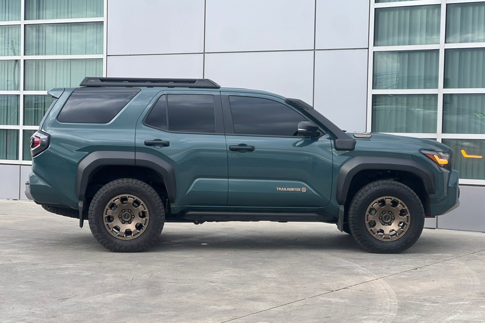 Used 2025 Toyota 4Runner Trailhunter image 3