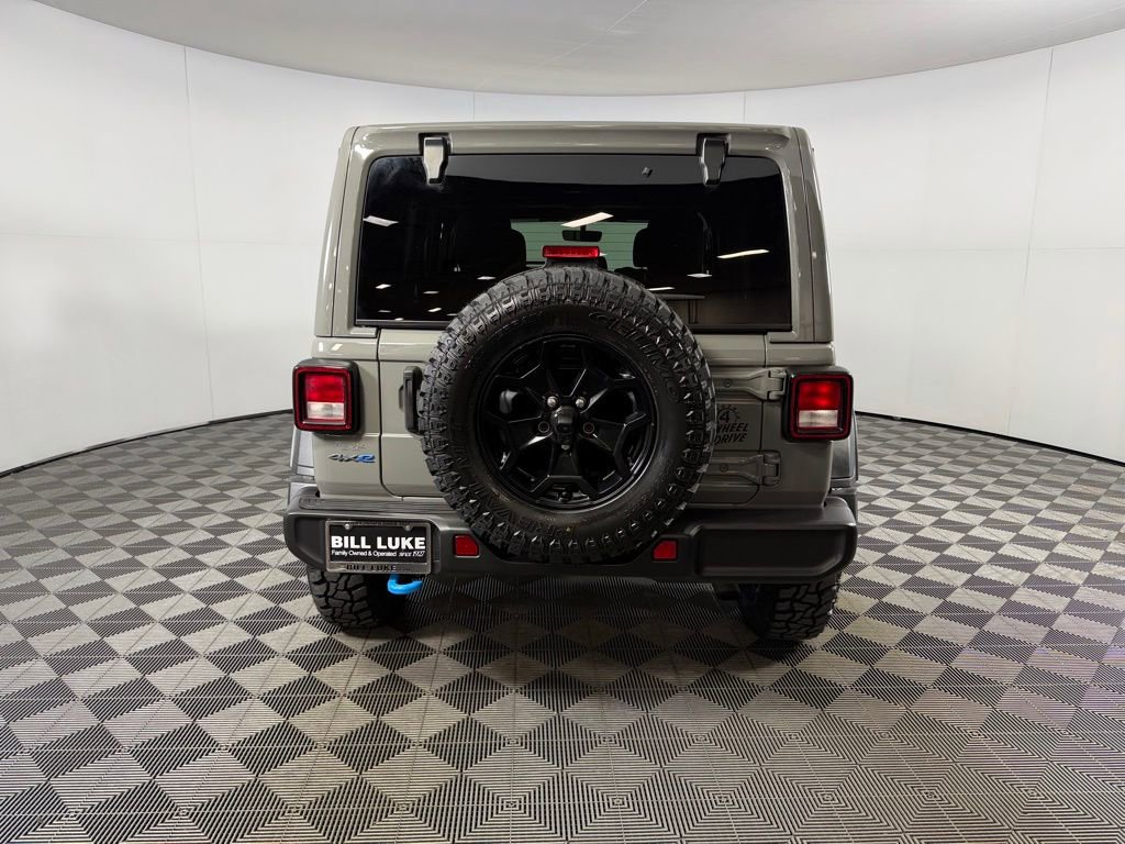 Certified 2023 Jeep Wrangler Unlimited w/ Sun & Screen Package image 8