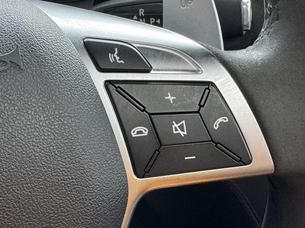 Used 2014 Mercedes-Benz ML 63 AMG 4MATIC image 28