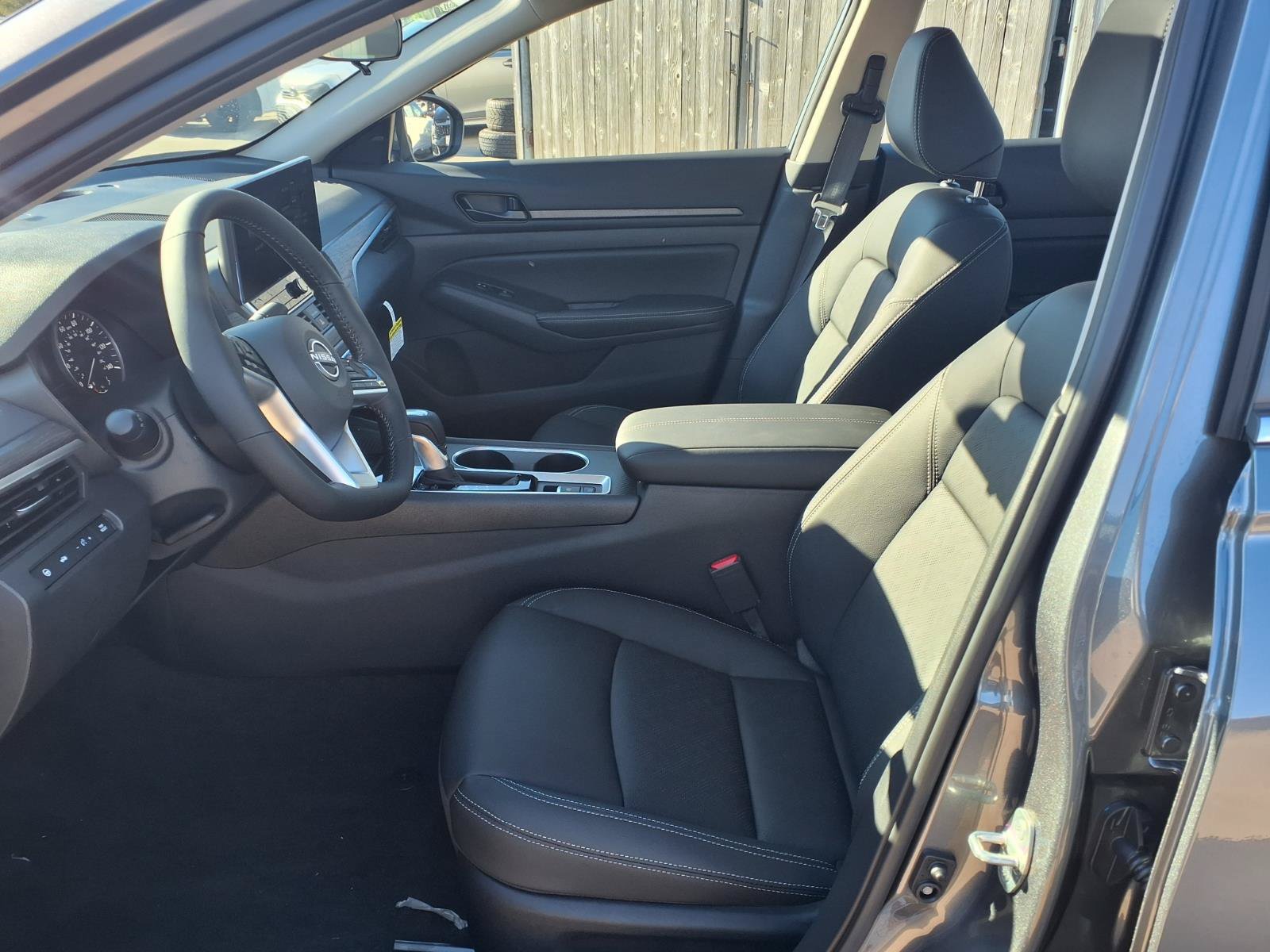 New 2026 Nissan Altima 2.5 SV w/ SV Premium Package FWD image 12