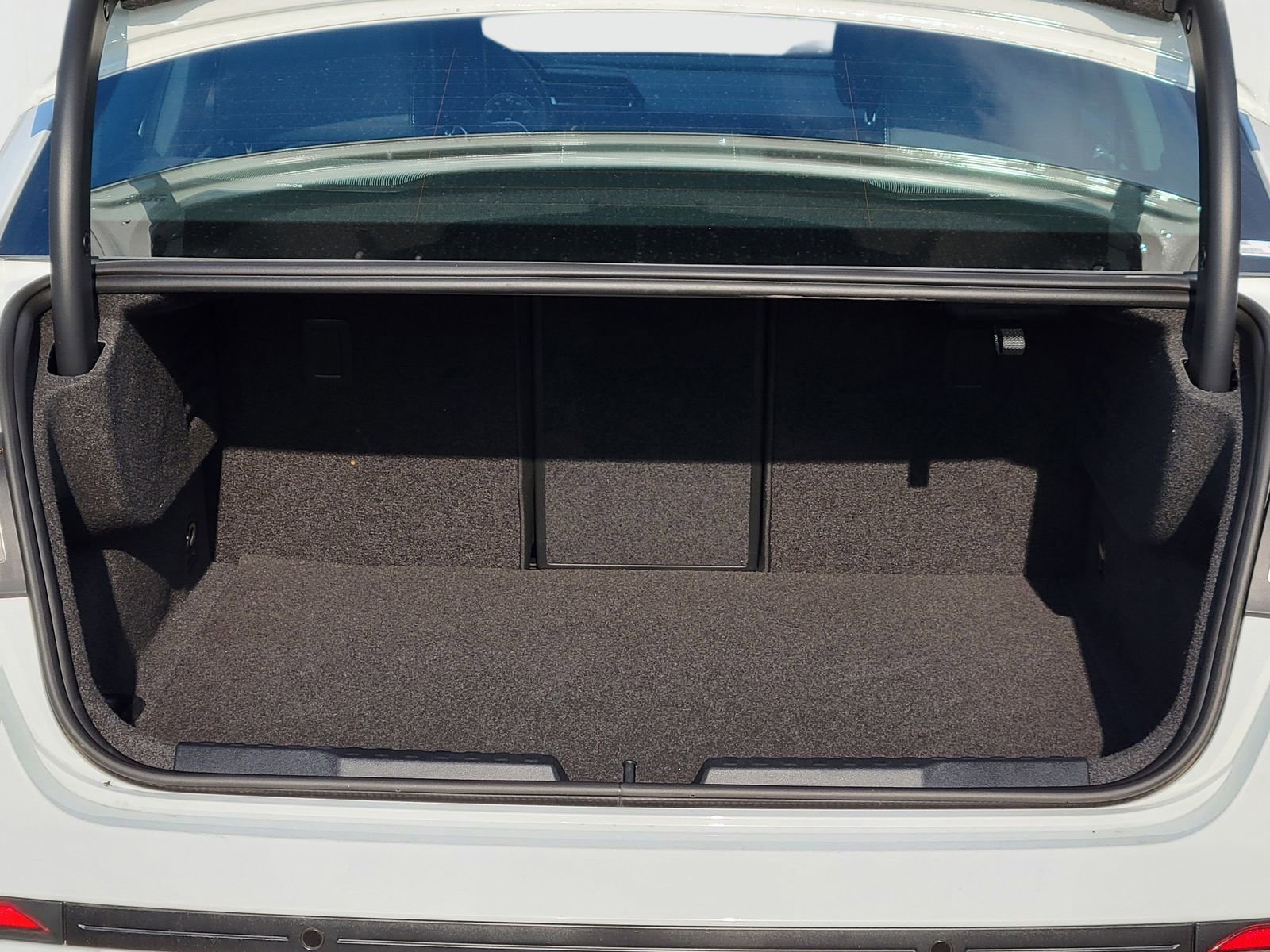 Used 2025 Audi A3 2.0T Premium Plus w/ Premium Plus Package image 9