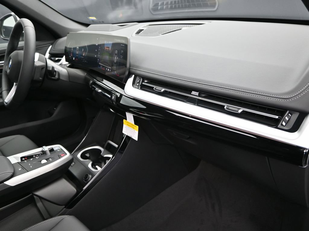 New 2026 BMW X1 xDrive28i w/ Technology Package image 24