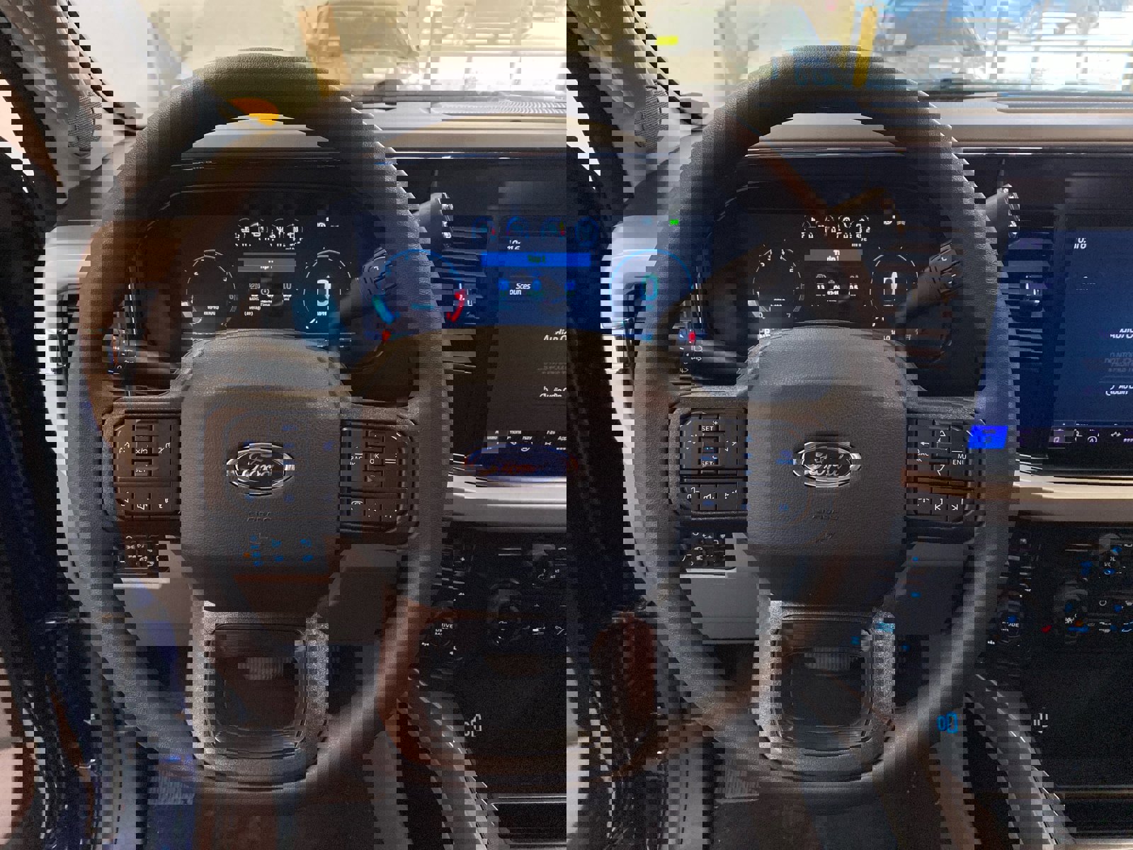 New 2026 Ford F350 XLT w/ XLT Premium Package image 19