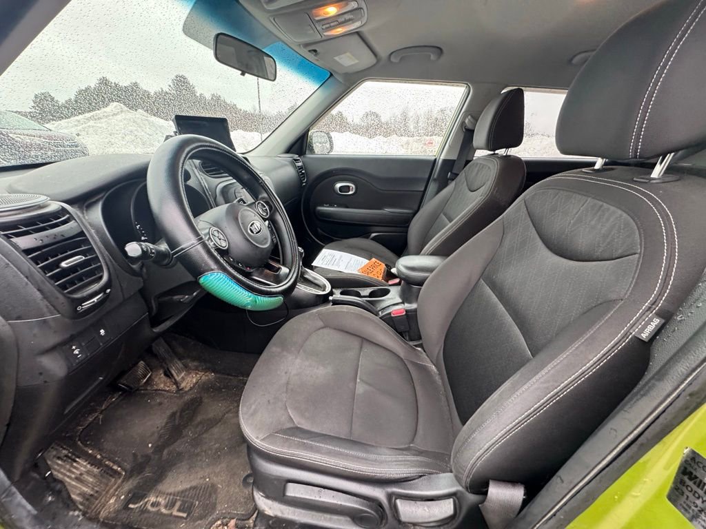 Used 2018 Kia Soul image 34